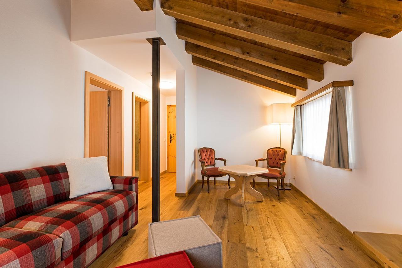Hotel Saluver Celerina/Schlarigna Buitenkant foto